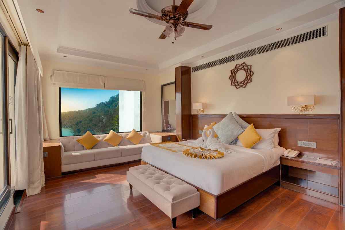 Maharani Suite – Ganga View