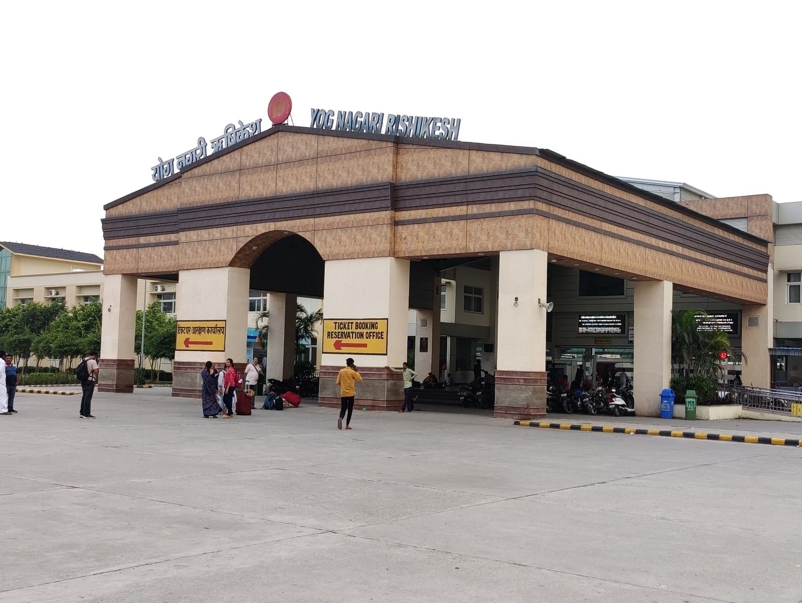 Rishikesh Railway Station Uttarakhand – 5km from Divine Resort & Spa Best Resort in Rishikesh Uttarakhand India